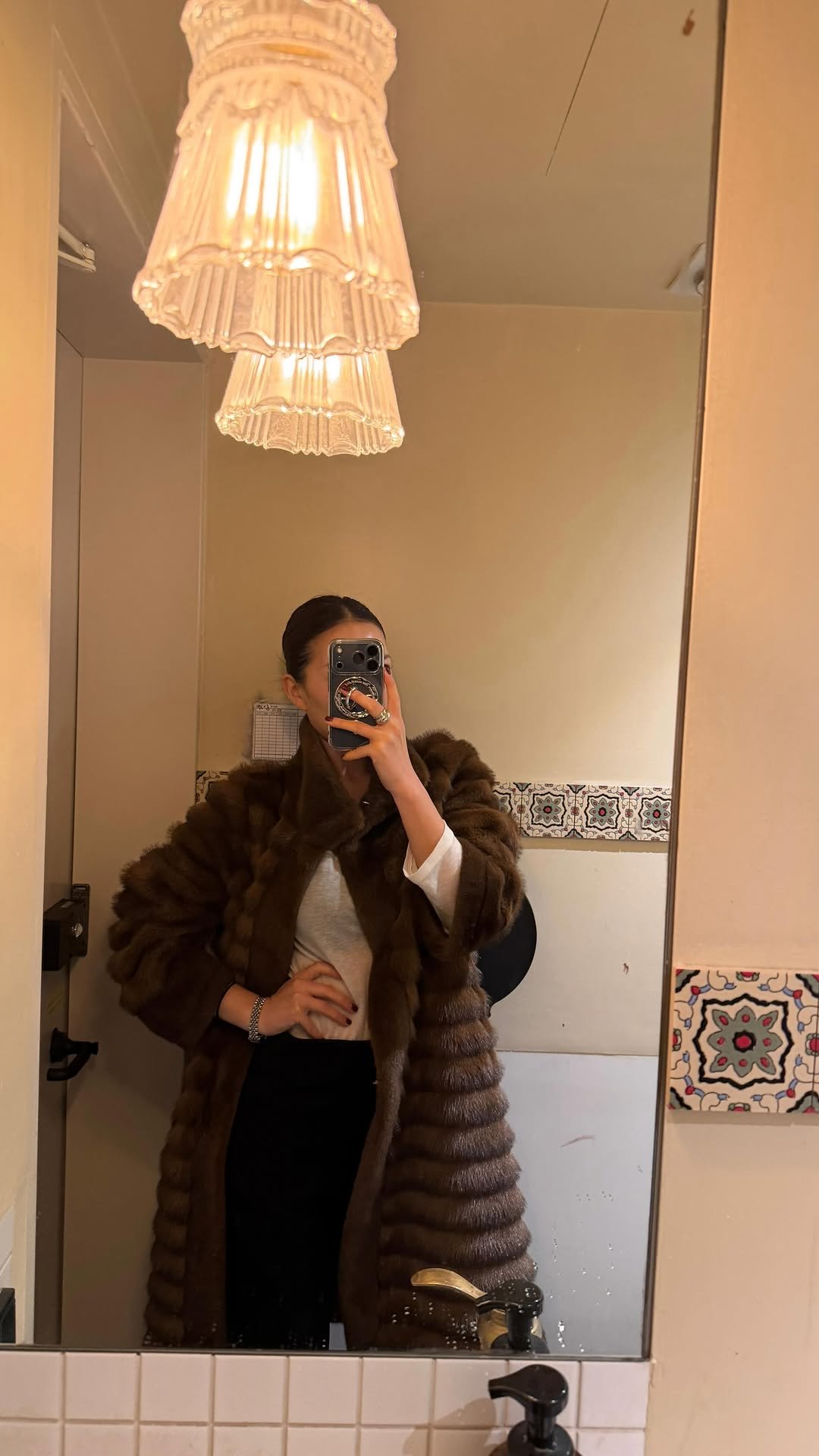 rimine__ 게시물 이미지: 부드럽고 가볍고 따뜻한 페이크 밍크가 
이 퀄리티라면 저는 페이크밍크만...