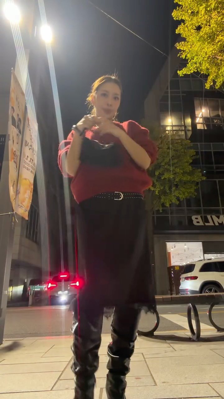 rimine__ 게시물 이미지: 어젯밤♥️ 
오랜만에 밤마실 나가서 mz들 직관하고왔어영😂
저는 체력도 안되고…...