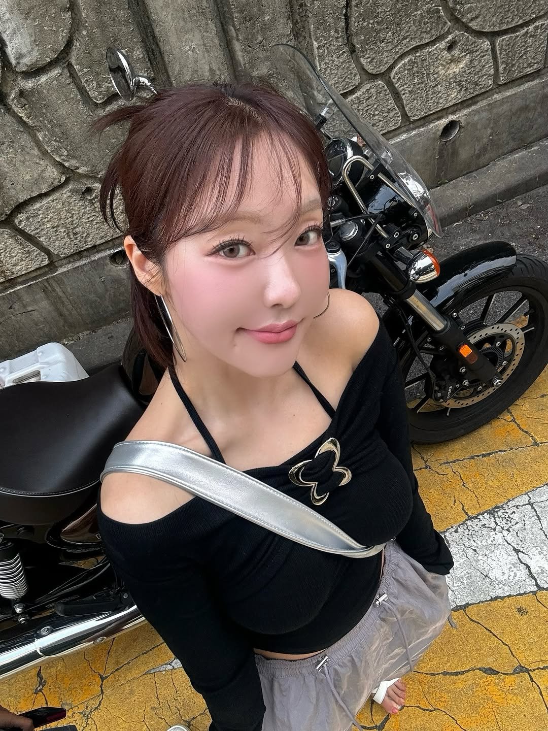 Photo by 𝘾𝙝𝙚𝙧𝙧𝙮🍒 on September 28, 2025. May be an image of 1 person, motorcycle and text.