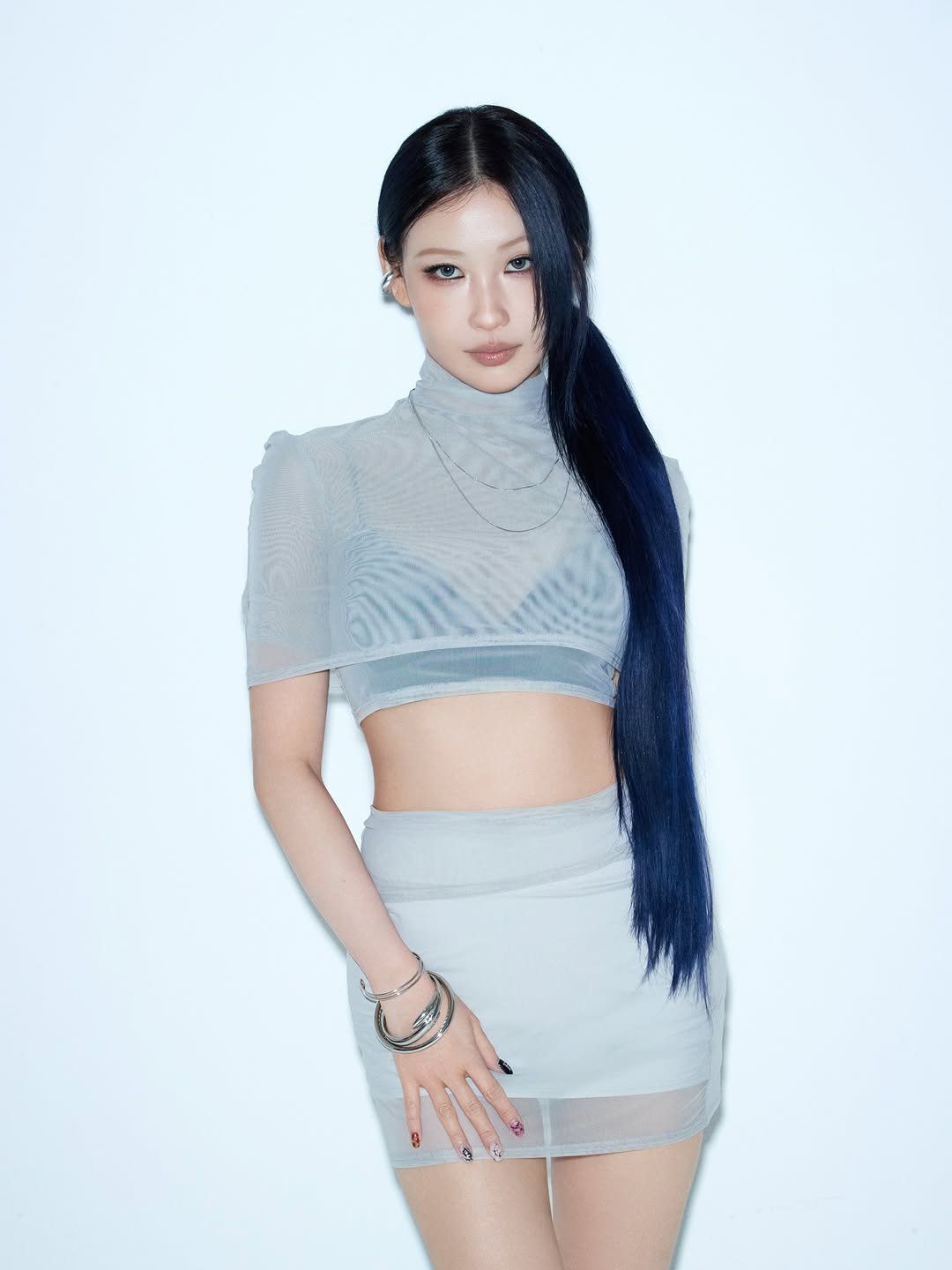 Photo shared by " 메이크업아티스트 이사배 " on November 09, 2025 tagging @zooyonggyun. May be an image of text.