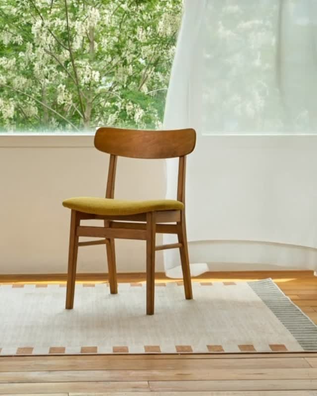 ritten_hours 게시물 이미지: MEET THE NEW COLLECTION

어느 때보다 싱그러운 초여름 바람이...