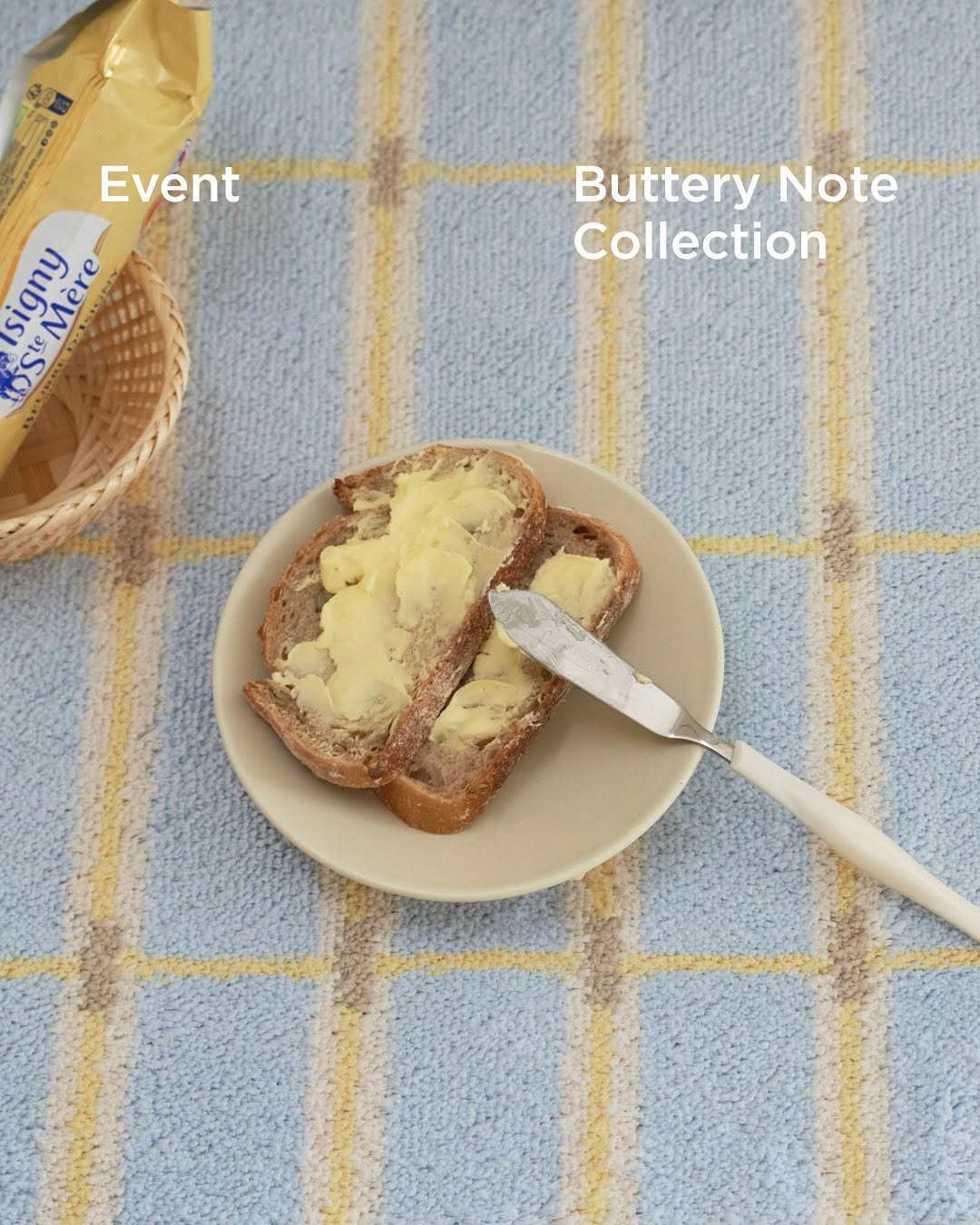 Photo by RITTEN 리튼 on October 30, 2025. May be an image of placemat, toast, napkin, butter, tablecloth and text that says 'Event signy Mère SMère いン茶。 59 DEka Buttery ButteryNote teryNote Note Collection'.