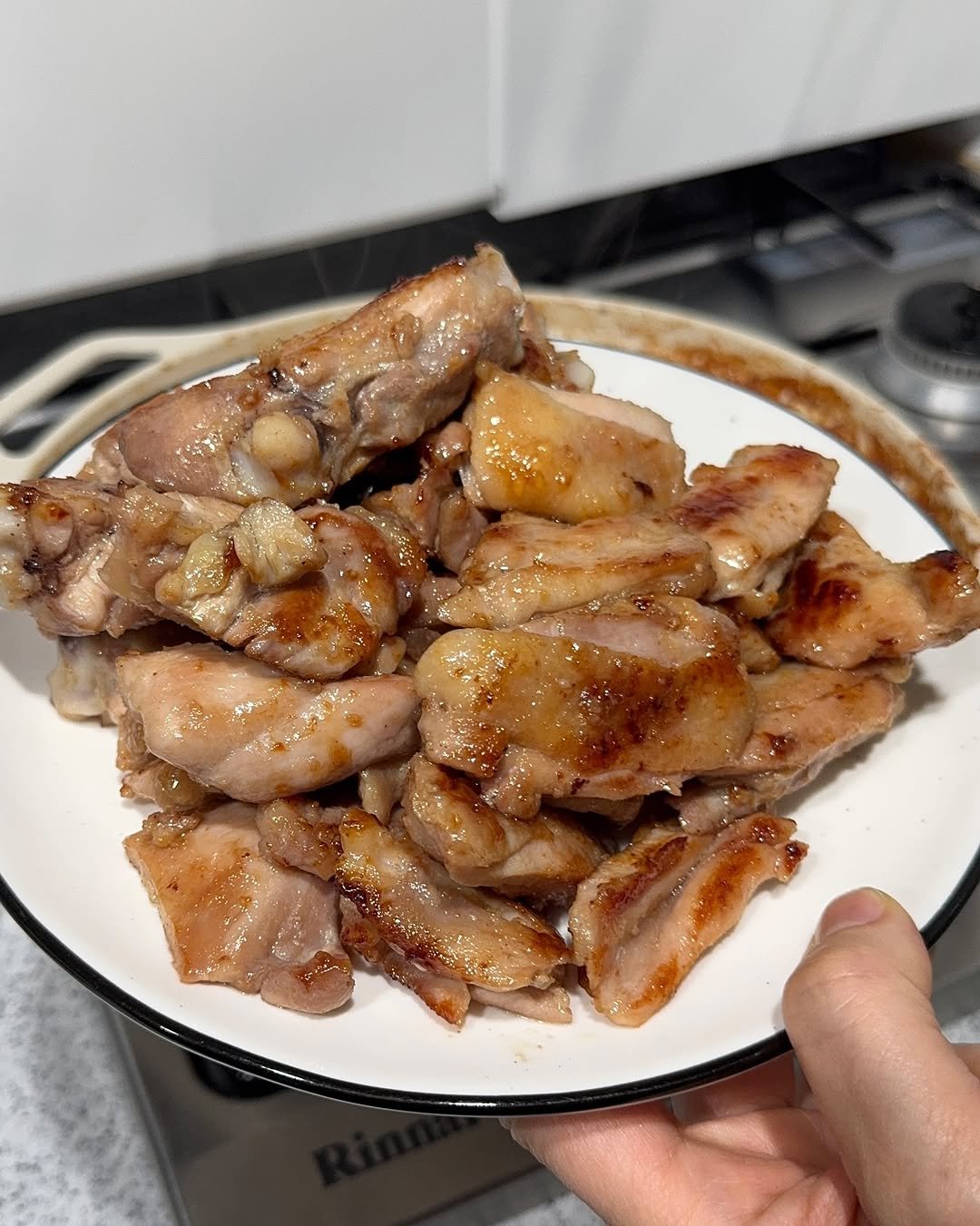 Photo by 리원이네 집밥🌻|| 집밥레시피 || 살림꼼수 on November 04, 2025. May be an image of pork and text.