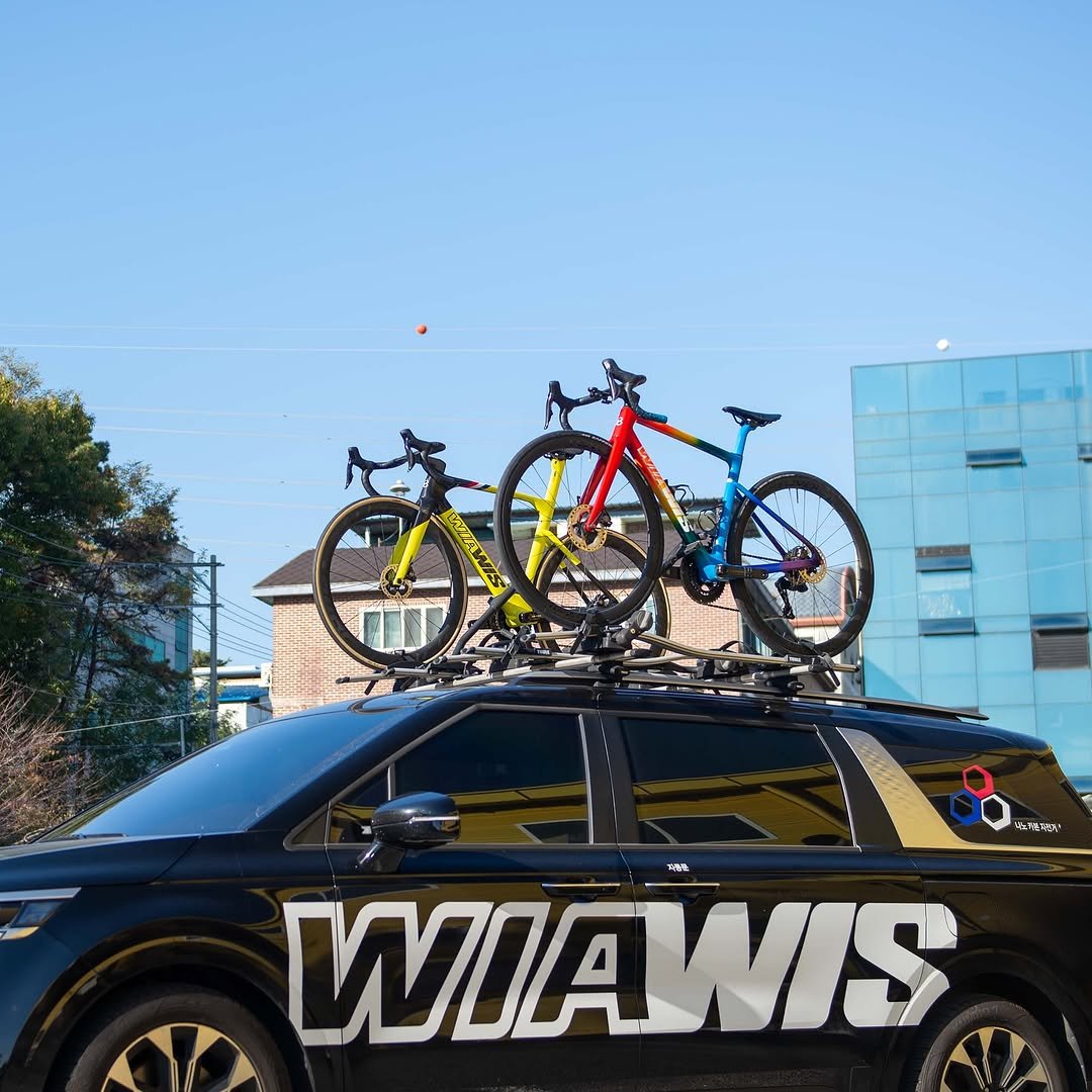 Photo by 검은별 on November 06, 2024.