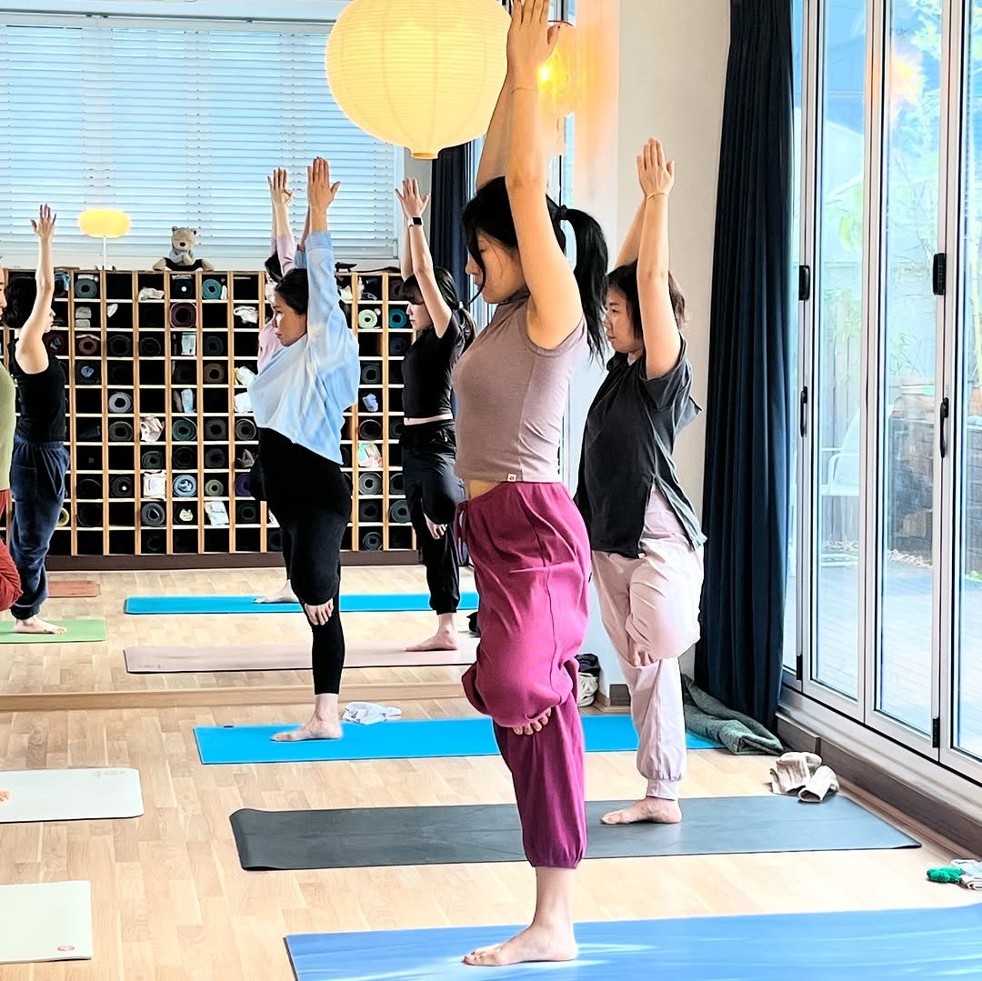 Photo by 려경 요가 on January 03, 2026. May be an image of yoga and text.