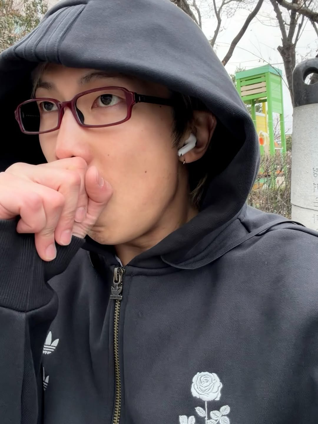 Photo by RM on March 24, 2026. May be a selfie of one or more people, eyeglasses, duffle coat, parka, sweatshirt and text.