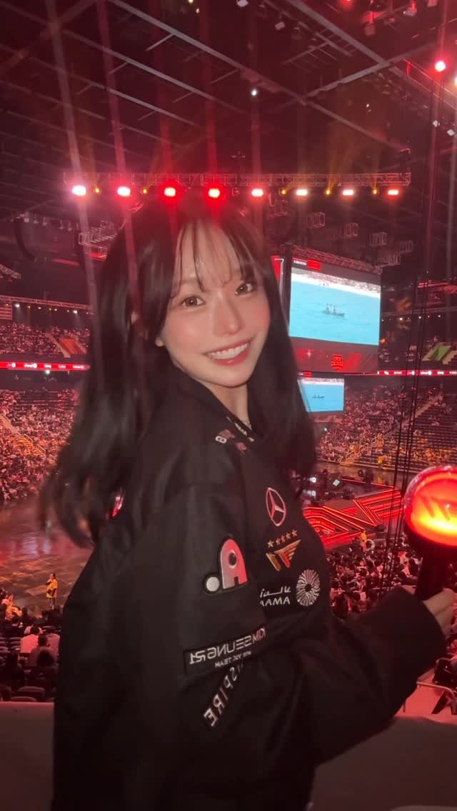 rloxrna 게시물 이미지: 아름다운 청춘의 한 장 ♥ #t1 #keria #faker #lol 
@t1lol