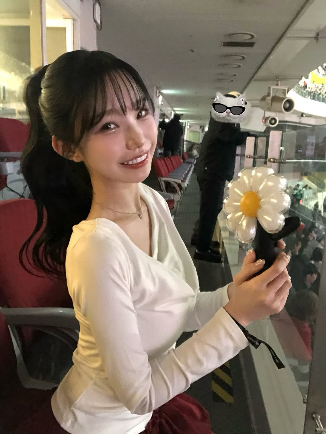 Photo shared by 은방울 on December 12, 2025 tagging @xxxibgdrgn.