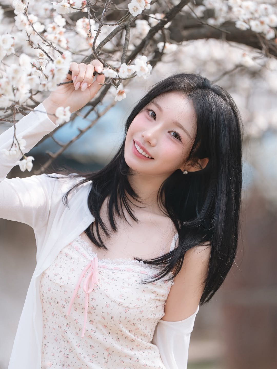 Photo by 은방울 on March 30, 2026. May be an image of outdoors and text.