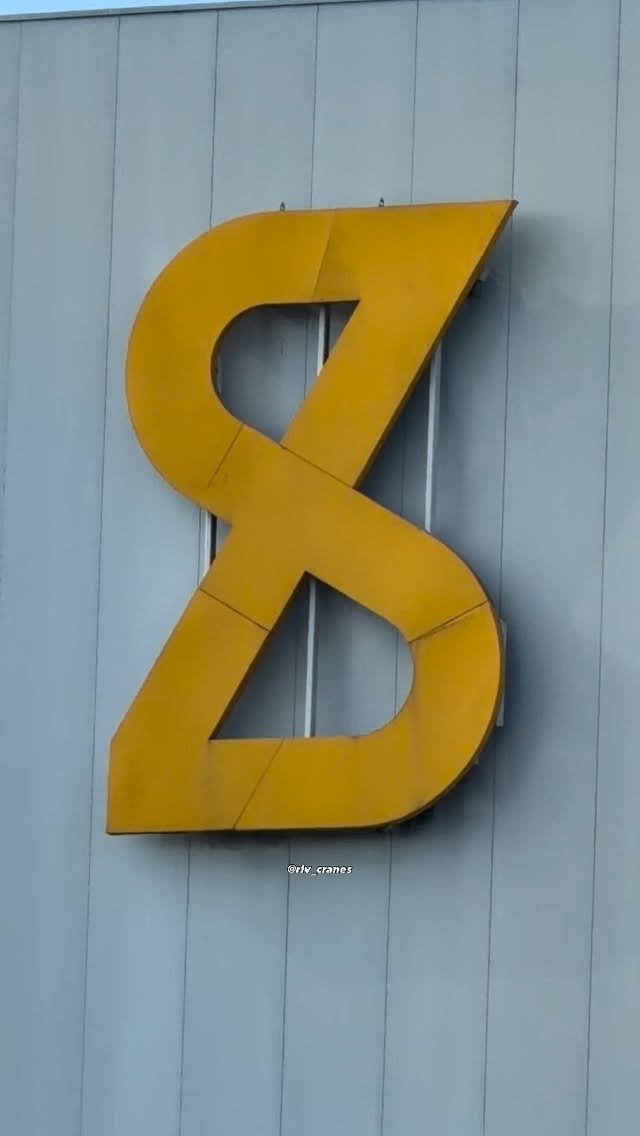 rlv_cranes 게시물 이미지: Spierings Factory Tour!

We got the...