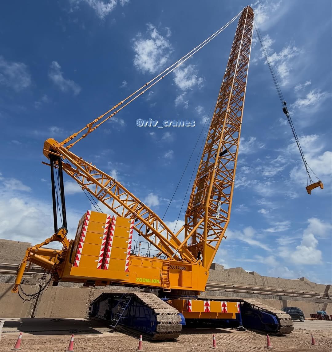 rlv_cranes 게시물 이미지: Zoomlion ZCC 17000 - 1250t

Eurogrues...