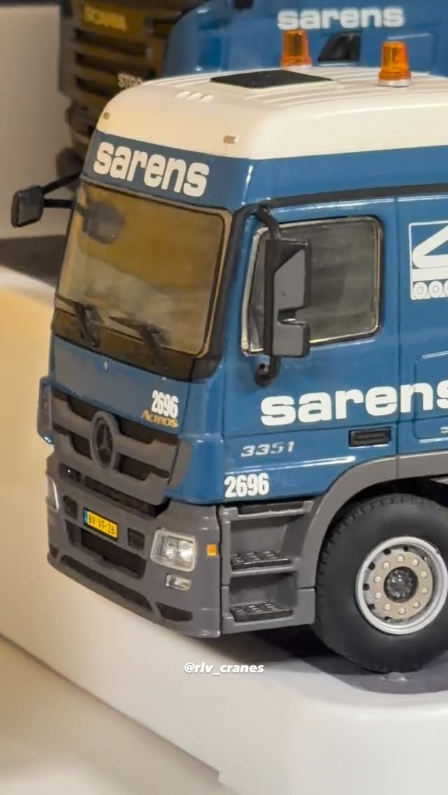 rlv_cranes 게시물 이미지: The mith, the legend, has arrived….

The...