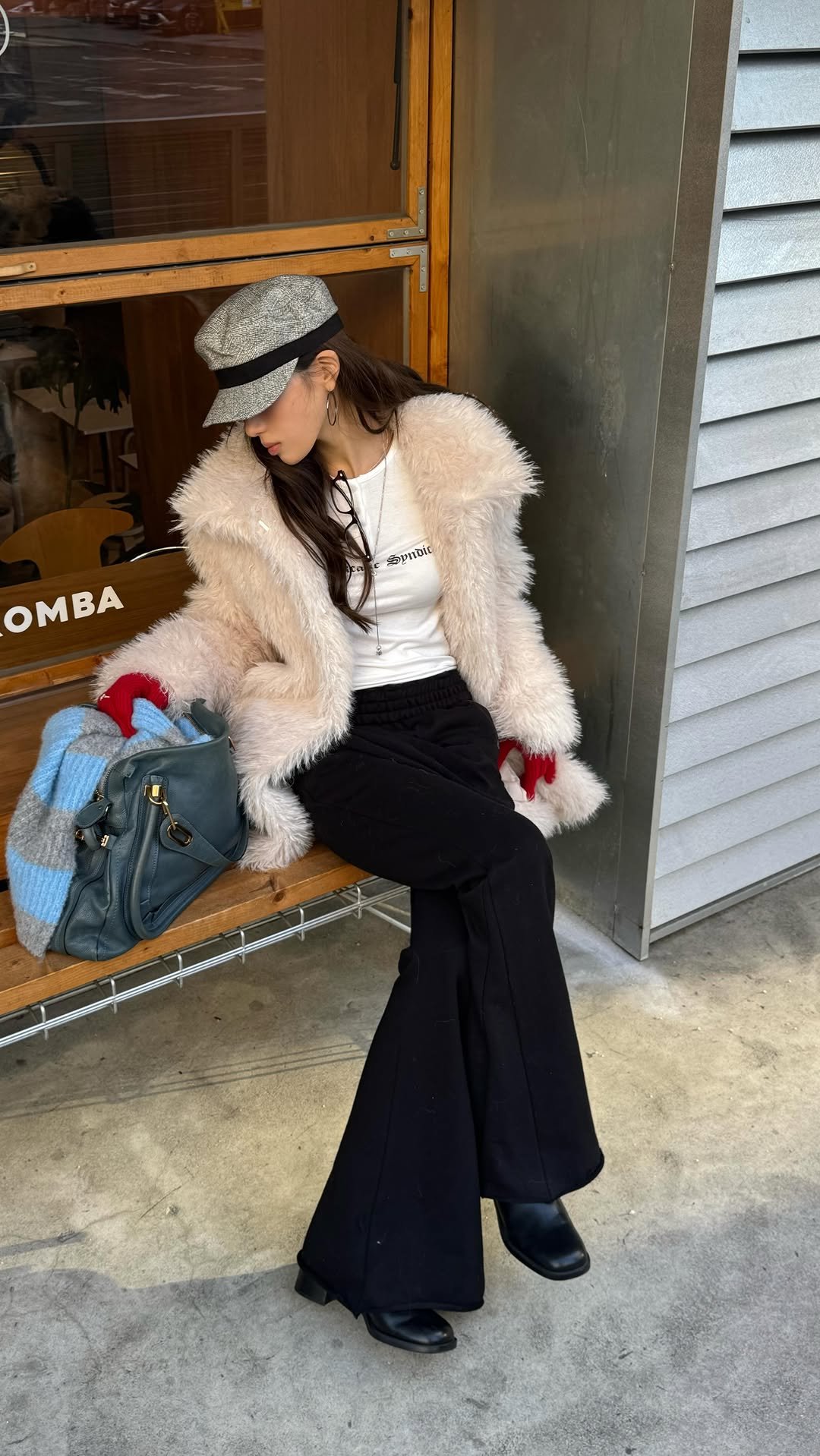 rockcake_ 게시물 이미지: 저장 필.수. 컬러조합📸 코디할 때 컬러조합이 어려웠다면 요렇게만 따라해봣.❤️🌀...