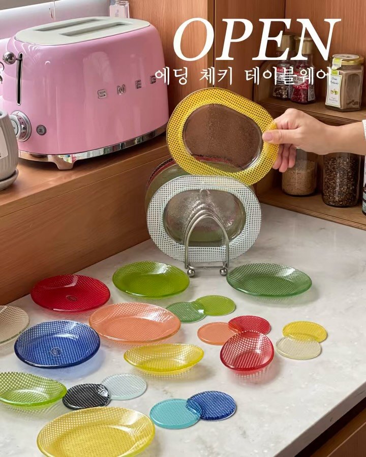 roco_house_ 게시물 이미지: 💛 에딩 체키 테이블웨어 공구예고

100% 핸드메이드의 퀄리티에
컬러감까지...