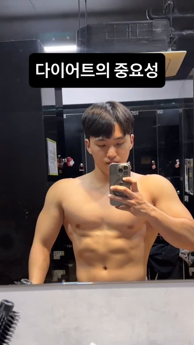 roenyuia 게시물 이미지: 여름준비..
@gymcore.officialbrand