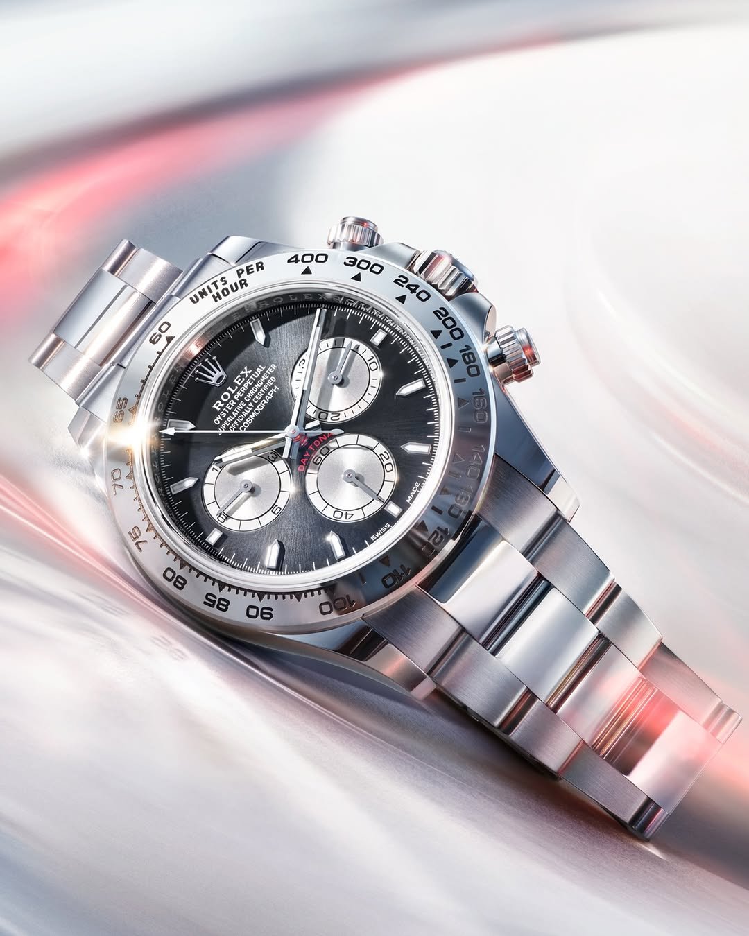 Photo by ROLEX on January 22, 2026. May be an image of wrist watch and text that says '400 300 240 200 180 UNITSPER PER HOUR 60 1 W LEX CALLYGRAPH ERPETUAL CHODECNETE 115 G ROL YSTERPE PERLATVE TERPERPET 20 公G 21 e, 10 1 50 6 20 ตง OV ব 株ン公容ン 8 75 08 ucarean 3B e 90 0'.