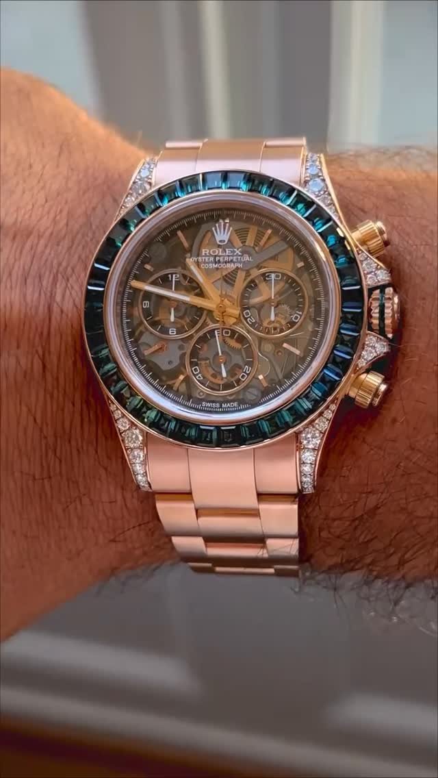 rolexworld_ 게시물 이미지: Wrist rolling the @artisansdegeneve “Poetry of...