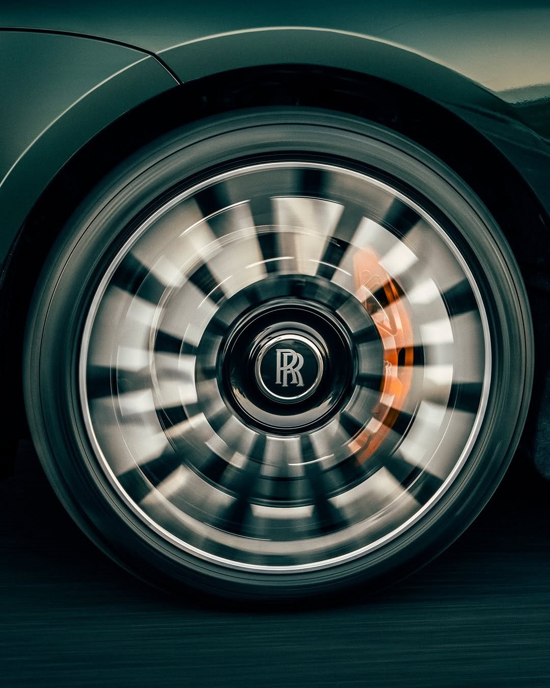 rollsroycecars 게시물 이미지: Reinforced with impeccable agility.

In...