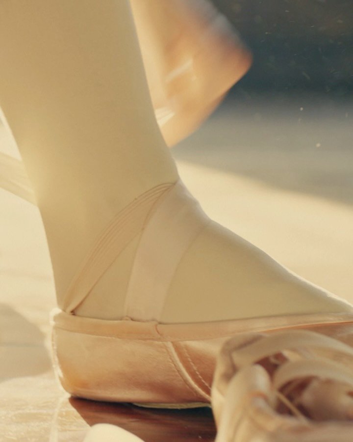 rollsroycecars 게시물 이미지: The sun’s embrace, the wind’s gentle caress; a...