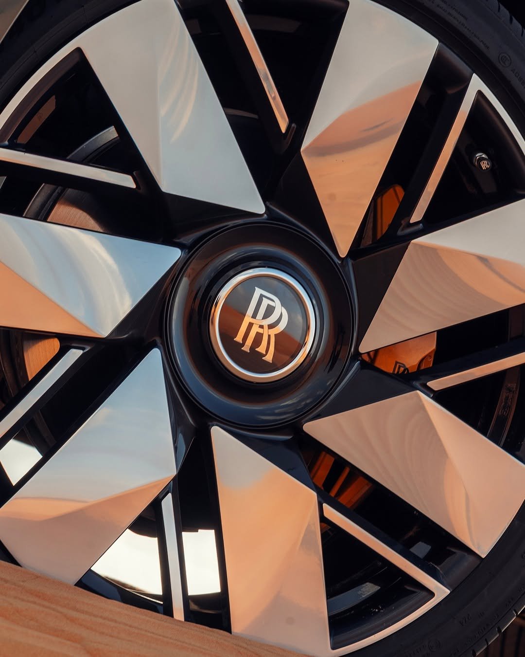 rollsroycecars 게시물 이미지: Where the horizon opens out, Cullinan...
