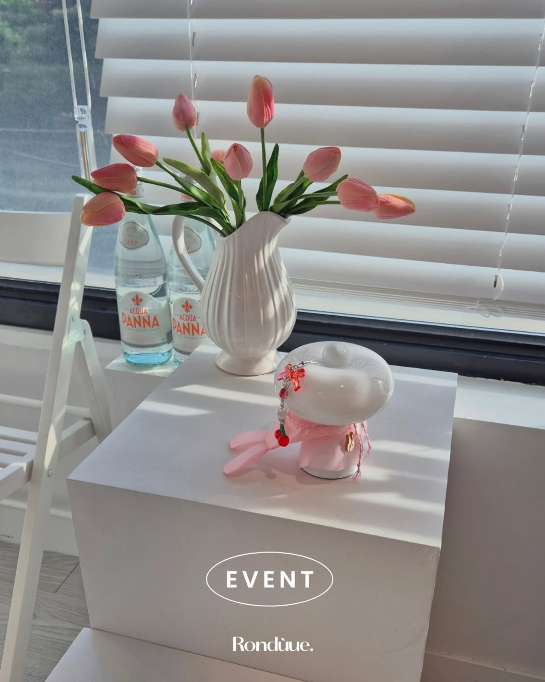 ronduue.official 게시물 이미지: #롱듀 #EVENT
오늘, 창가에 귀엽고 사랑스러운 작은 친구가 앉아 있어요...