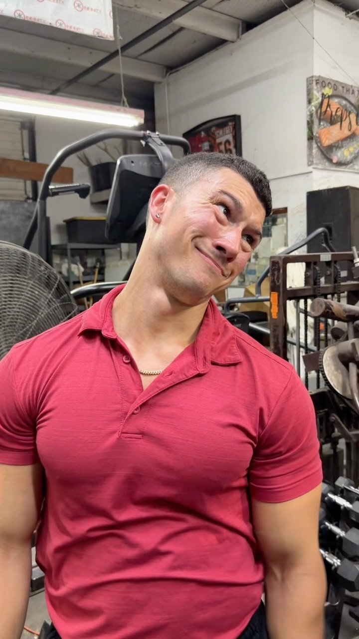 ronniecoleman8 게시물 이미지: Bros so lucky Ronnie lifts here 

.
.
.
#reels...