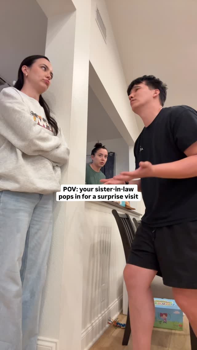 ronronfam 게시물 이미지: “YOU CANNOT FORCE ME AWAY” 🗣️