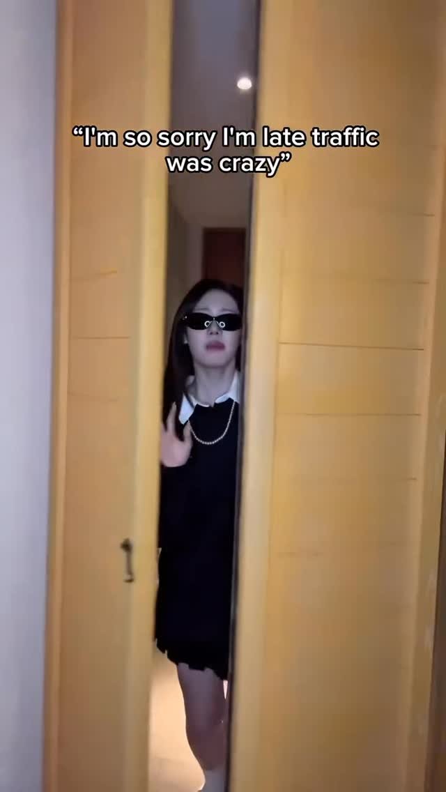 rora.babymonster 게시물 이미지: the “traffic” was crazy 💅🏻✨️

#BABYMONSTER...