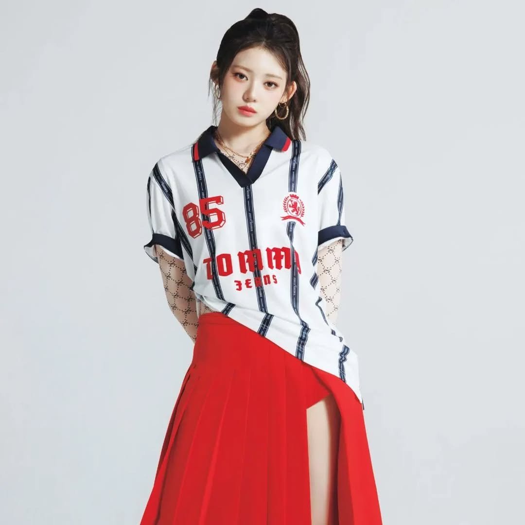 Photo by Lee Dain (이다인) on January 13, 2026. May be an image of dress, miniskirt, top and text that says '85 10mm m TOM BERDS ns 3E'.