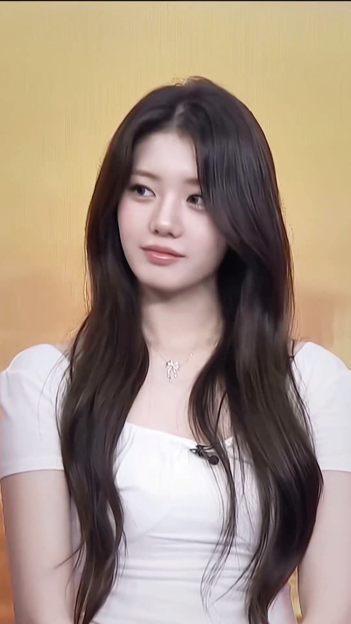 roras.babymonsters 게시물 이미지: ETHEREAL BEAUTY!!!

.
vcr: rora_are_aurora