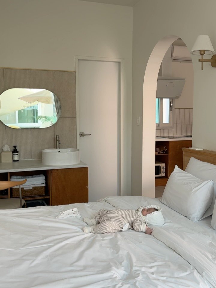 roro_roa_ 게시물 이미지: #협찬 감성적인 인테리어에 
들어서는 순간부터 기분이 좋아진곳✨
로로네 네식구 완전...