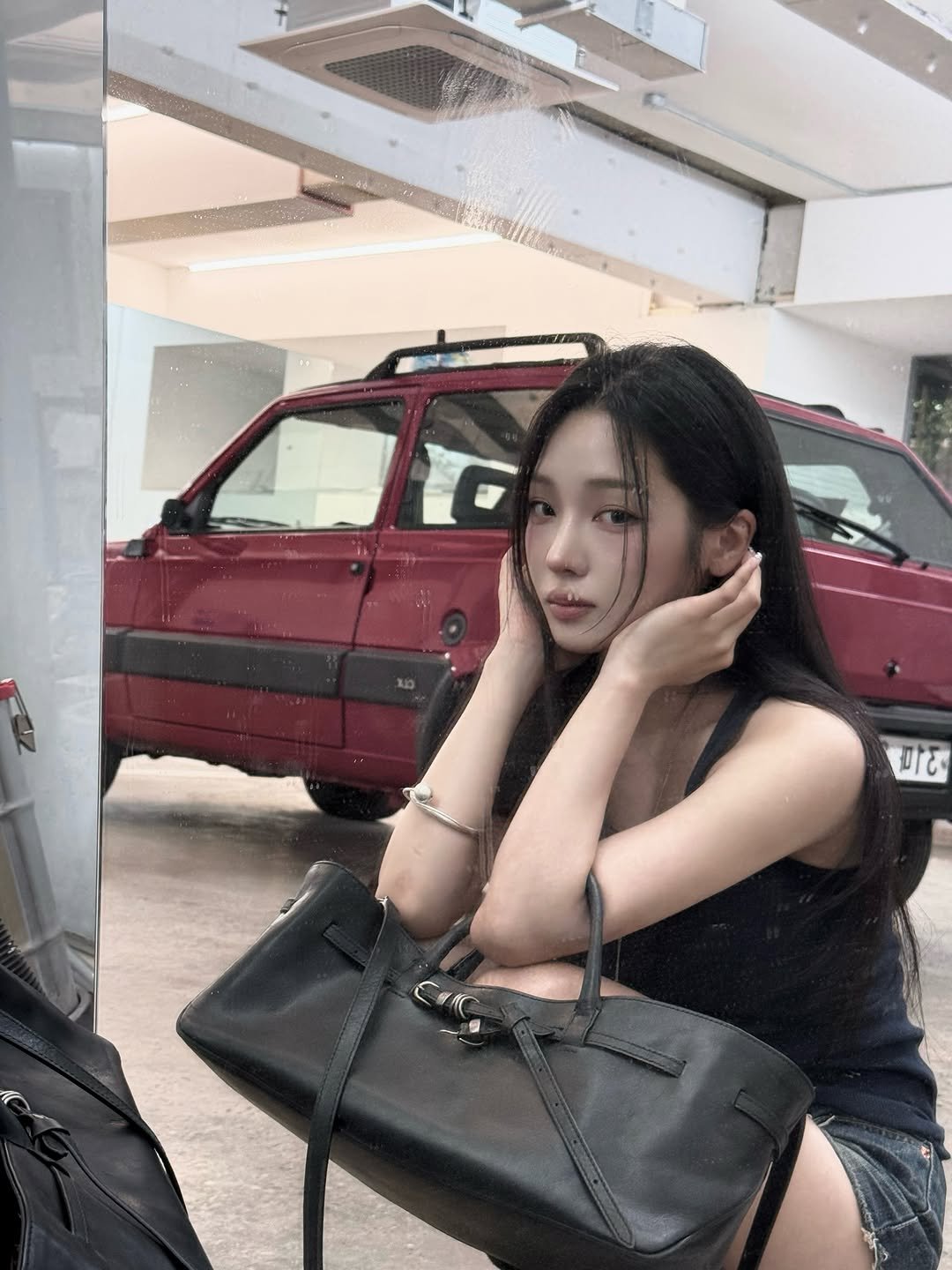 rosieline_ 게시물 이미지: 덥다