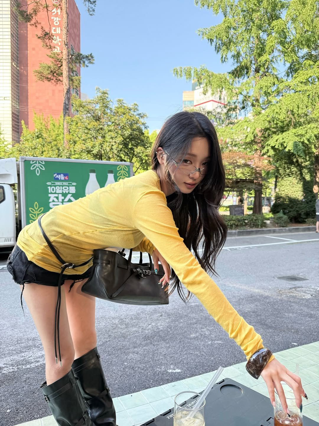 rosieline_ 게시물 이미지: 머리가 꽤 길었어👩🏻‍🦲