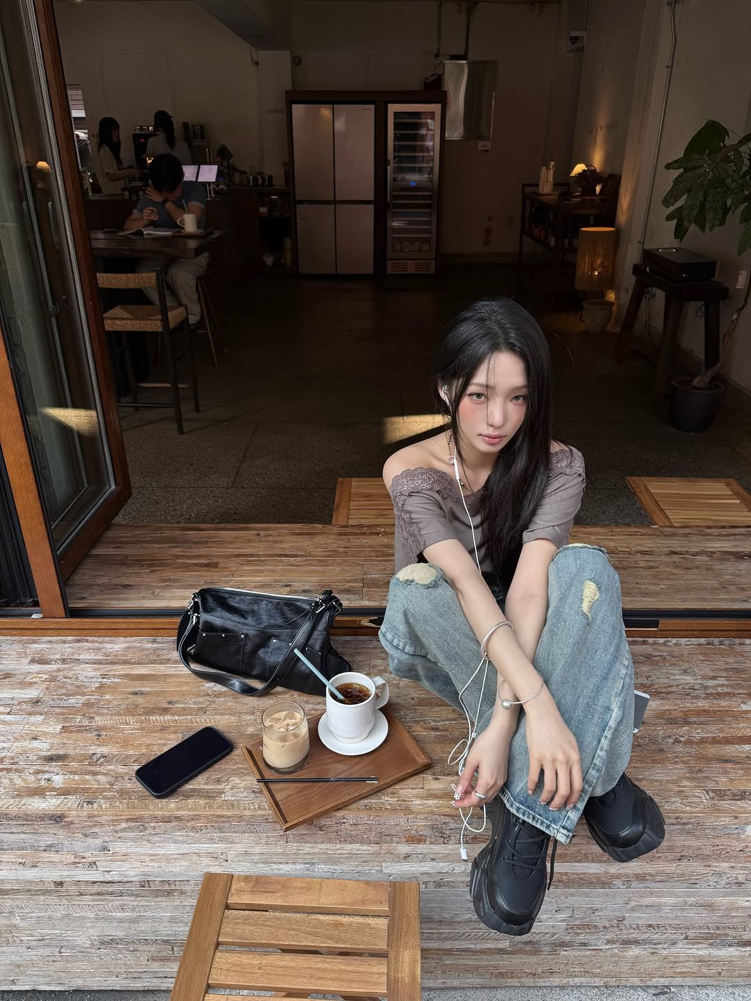 rosieline_ 게시물 이미지: ( ᵕ̤ ‧̫̮ ᵕ̤ )