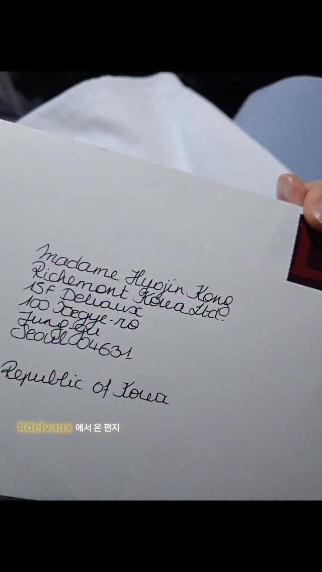 rovvxhyo 게시물 이미지: 