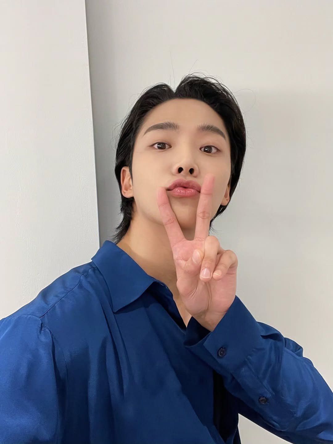 rowoon_cine 게시물 이미지: 💙🩵

#로운 #ROWOON #로밍 #ROming @ewsbdi