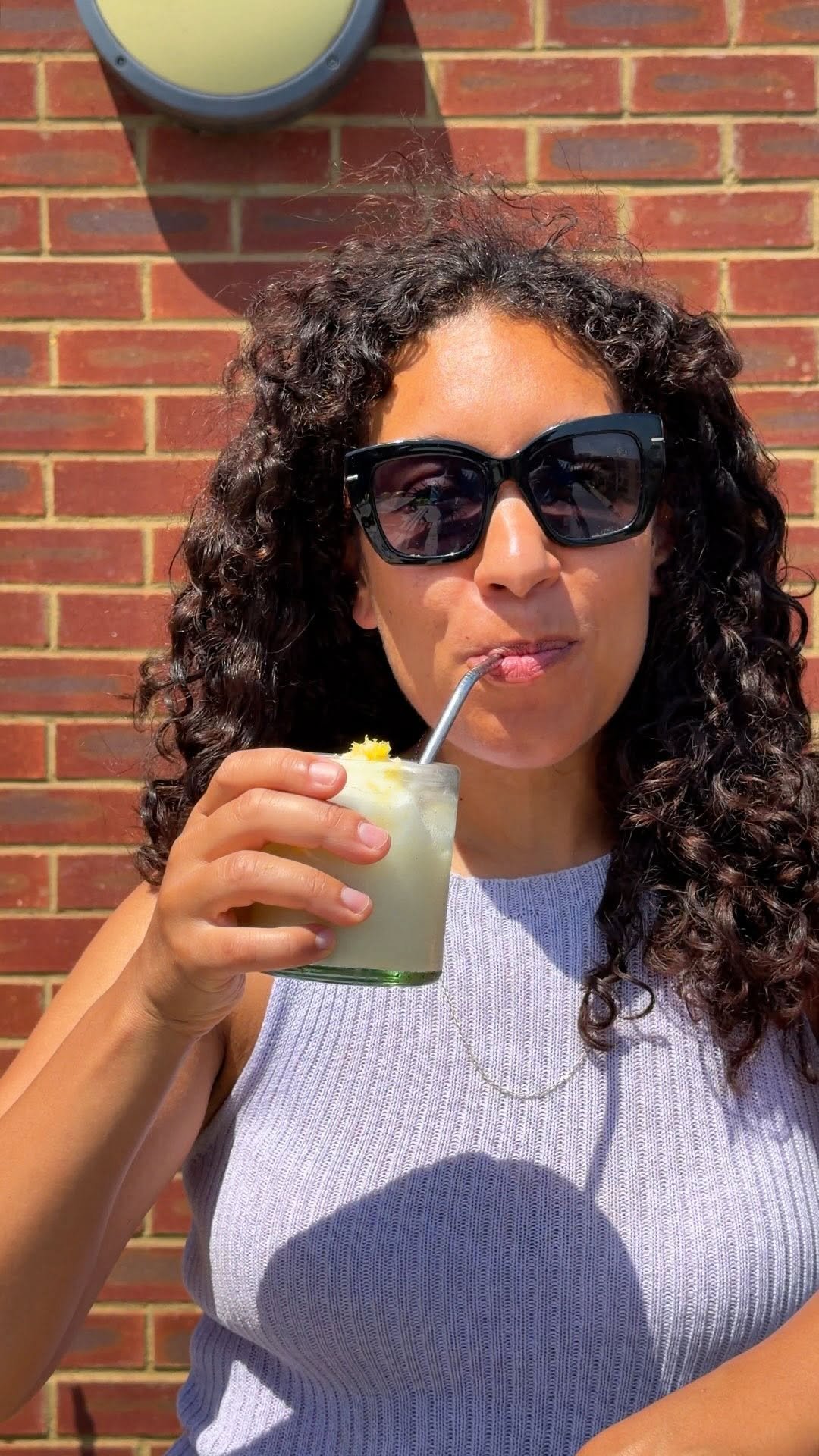 roxyandben 게시물 이미지: CREAMY FROZEN LEMONADE 🍋

This record heatwave...