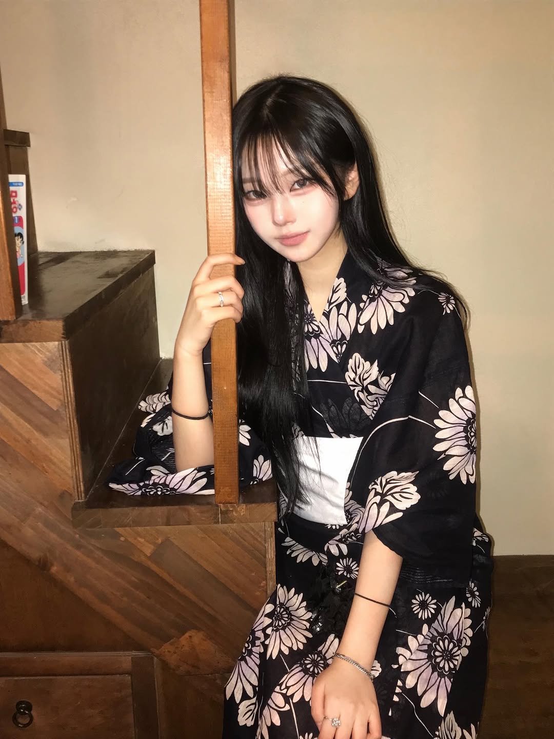 Photo by 예령 on December 17, 2025. May be an image of one or more people, hair, robe and text.