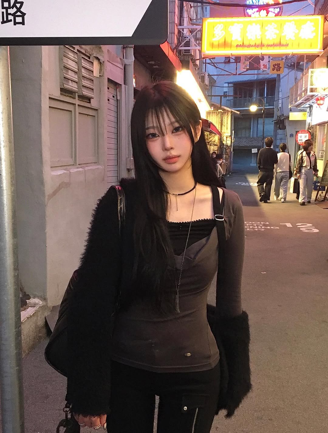 Photo shared by 예령 on April 10, 2026 tagging @511vision_. May be an image of text.