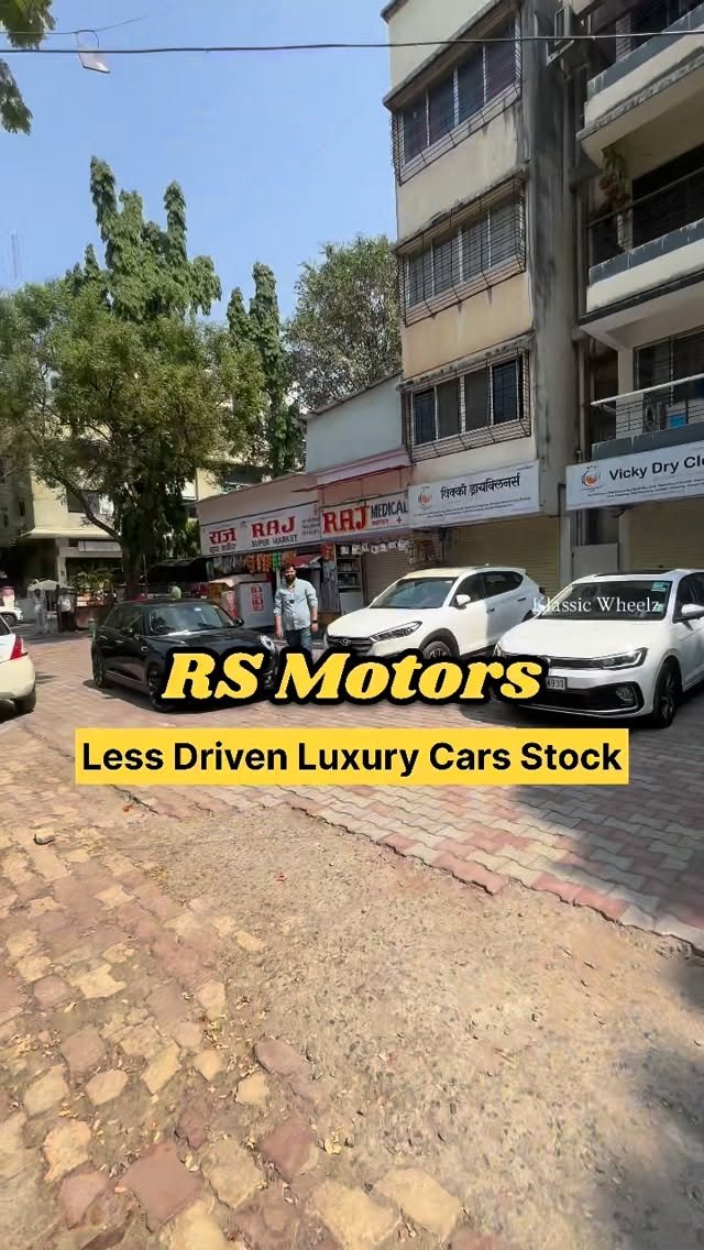 rsmotorspune 게시물 이미지: Share With Someone who wants to buy a Luxury...