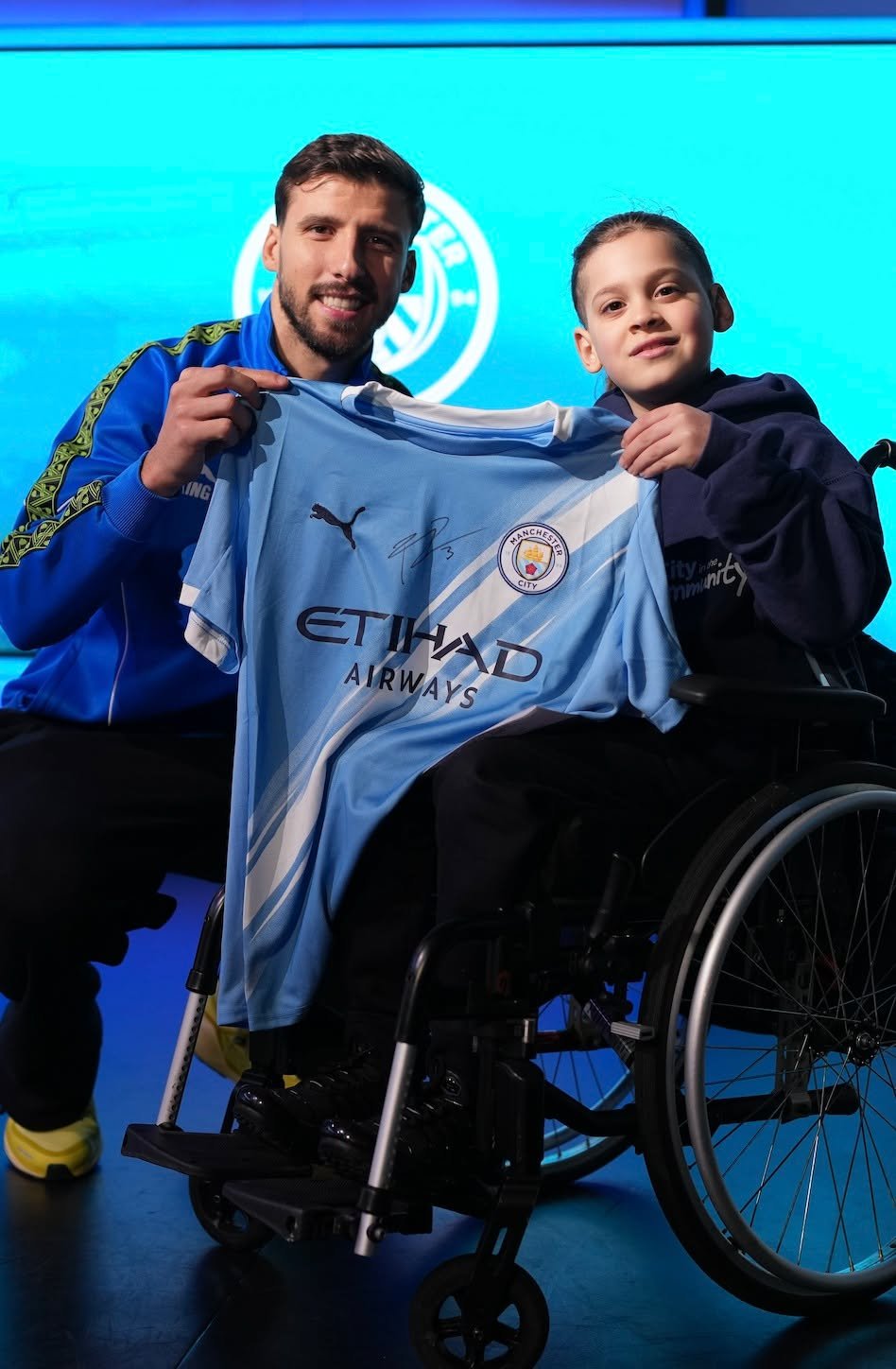 rubendias 게시물 이미지: Christmas dream come true! 🌟

Ruben Dias made...