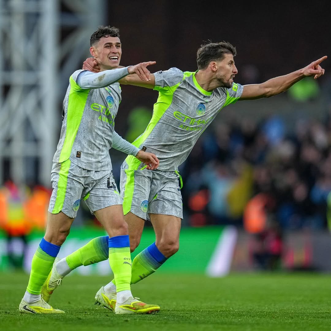 Photo shared by Rúben Gato Dias on December 14, 2025 tagging @philfoden. May be an image of football, soccer, stadium and text that says 'ETI T'.