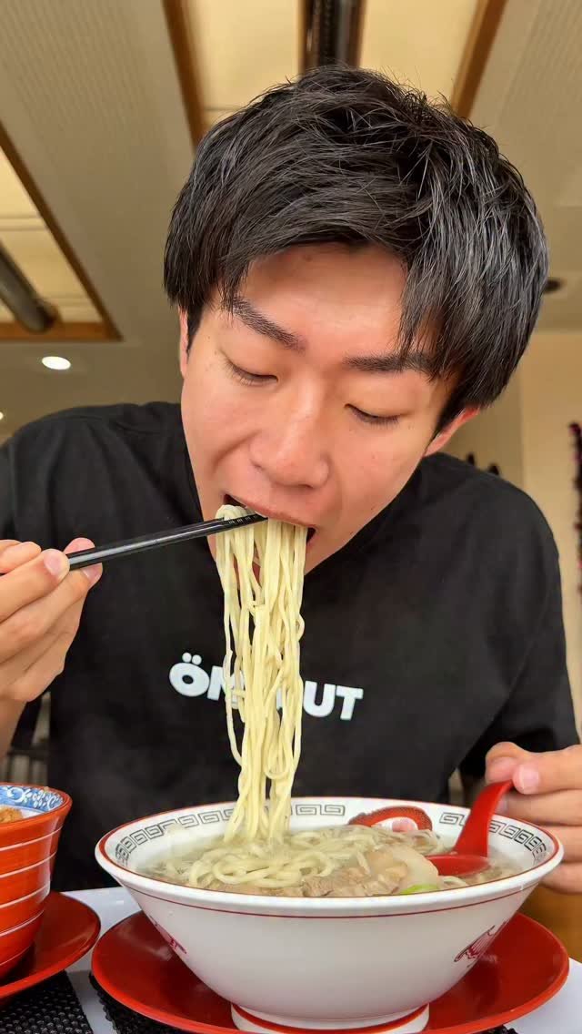 rui_eatingalone 게시물 이미지: . I'm eating alone every day! 

#pr #mukbang...