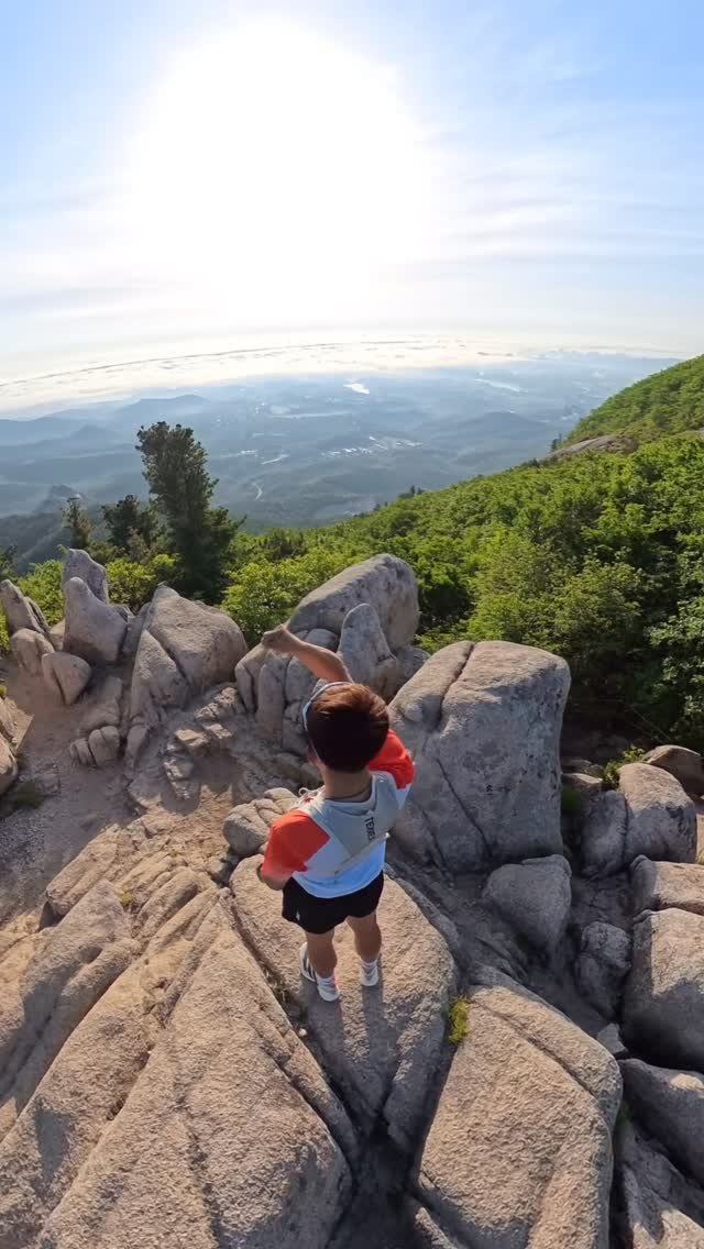 running__bk 게시물 이미지: 금강산 신선대⛰️
자연이 주는 웅장함에 감탄하고 왔습니다.

바쁜 일상 속에서도...