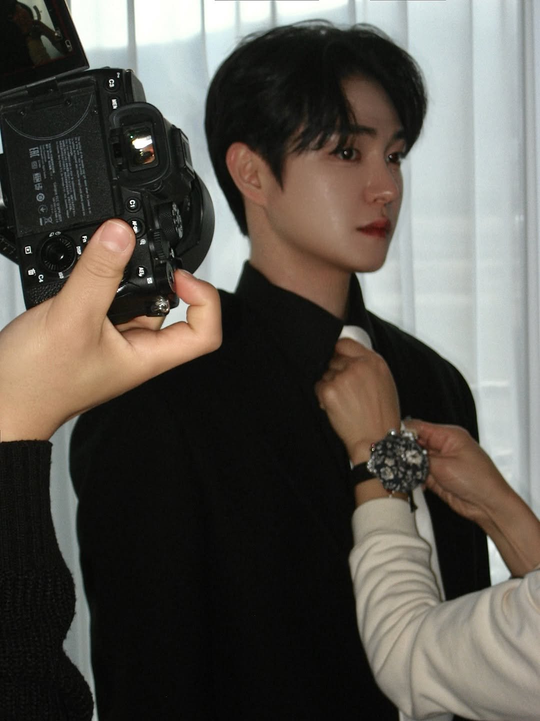 Photo by Injun You on January 10, 2026. May be an image of ‎bolo tie and ‎text that says '‎西 0 3 回 NID N ه ዞ TE 香‎'‎‎.