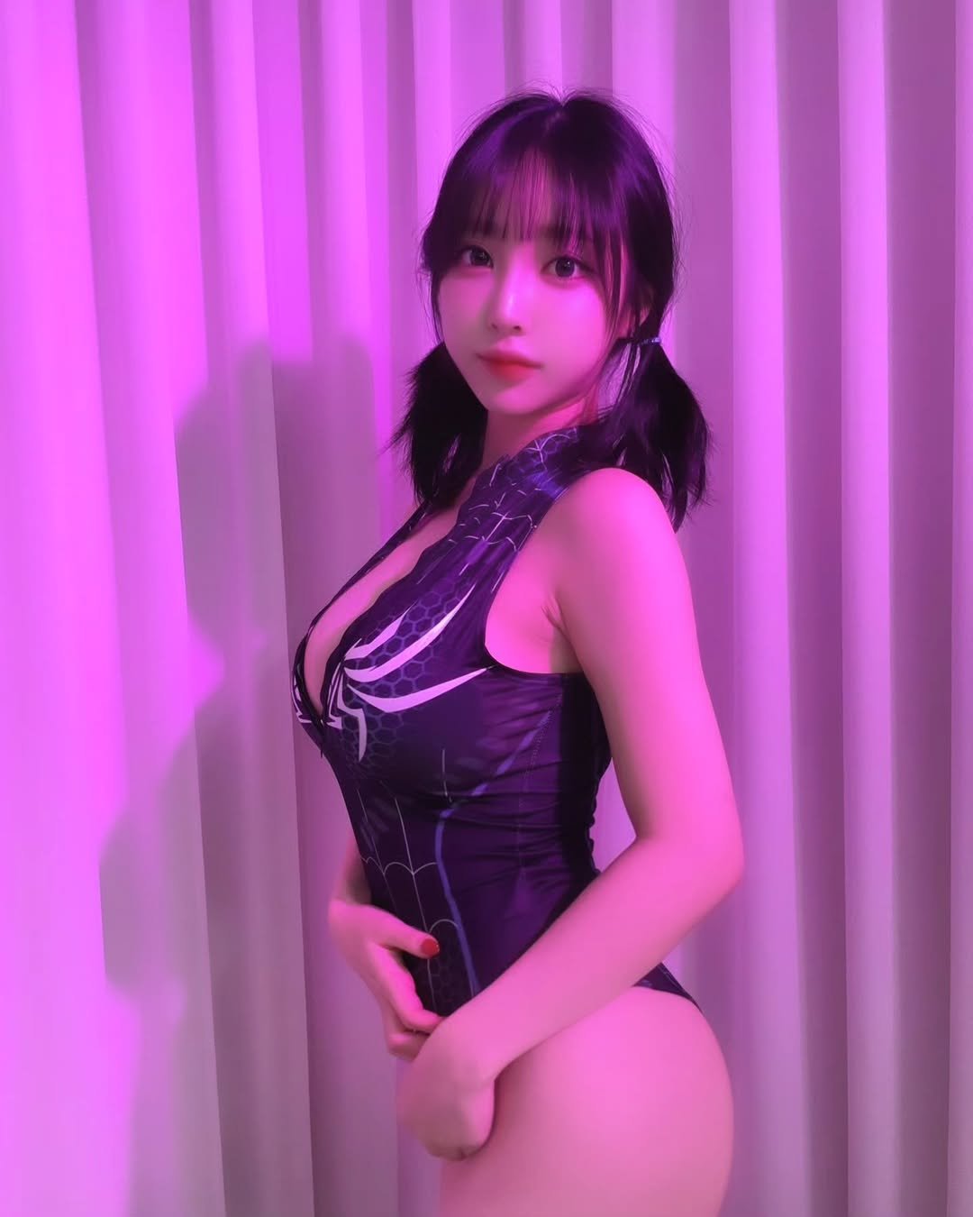rurufnfn 게시물 이미지: 🕸