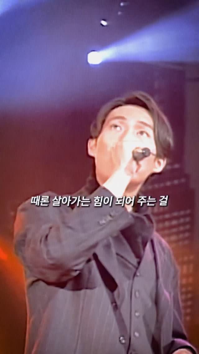 ryakemag 게시물 이미지: 이원진 - 시작되는 연인들을 위해, 1994

1994년 KBS 가요톱텐에서의...