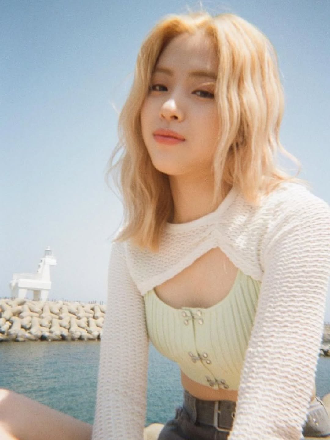 Photo by ITZY RYUJIN (신류진) on January 05, 2026. May be an image of one or more people, hair and text.