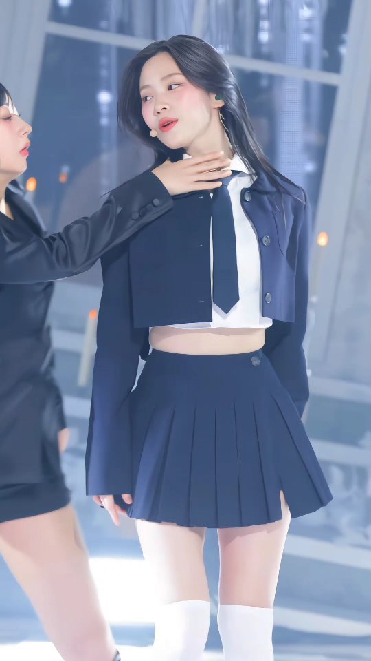 ryujin__itzy 게시물 이미지: imaginary friend 🩵

#ITZY #RYUJIN #있지 #류진