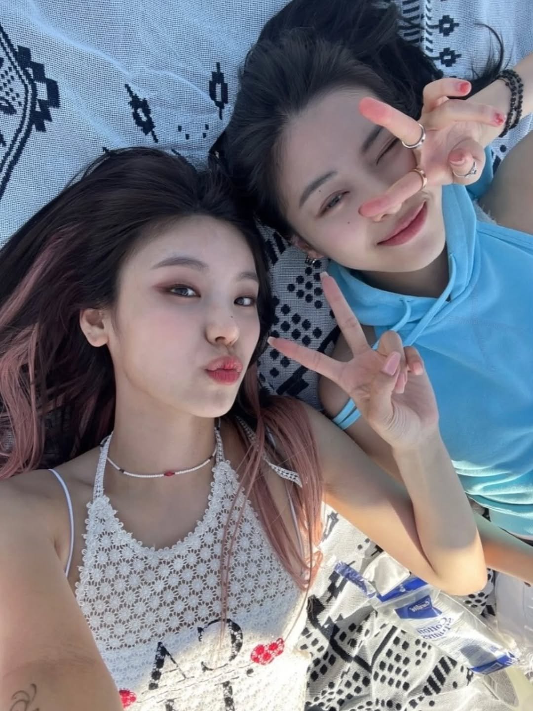 ryujin__itzy 게시물 이미지: happy yeji day 🤍

HWANGderful YEJI...